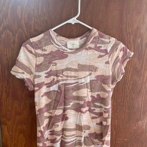 Anthropologie t.la Camo sheer’ish t-shirt. Size XS
